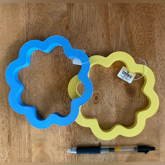 Pancake molds - Crate & Barrel - NWT - Picture 2 of 4